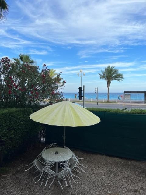 Jardin Sur La Promenade Des Appartamento Nizza